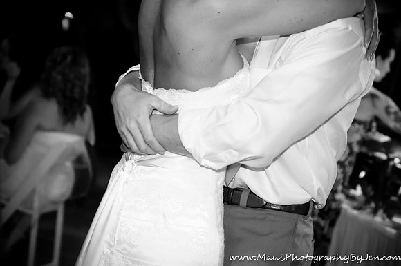 Wedding Photography in Maui at Napili Bay