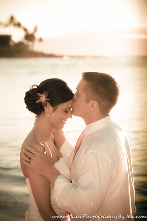 Wedding Photography in Maui at Napili Bay