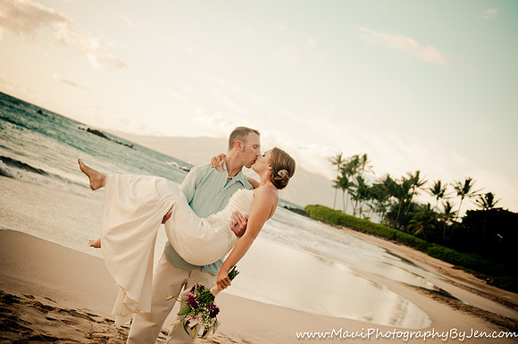Maui Wedding Photography on the beach