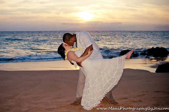 Wedding Photography in Maui By Jen