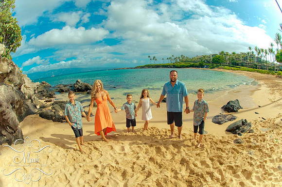 Photographers in Maui Captures Family