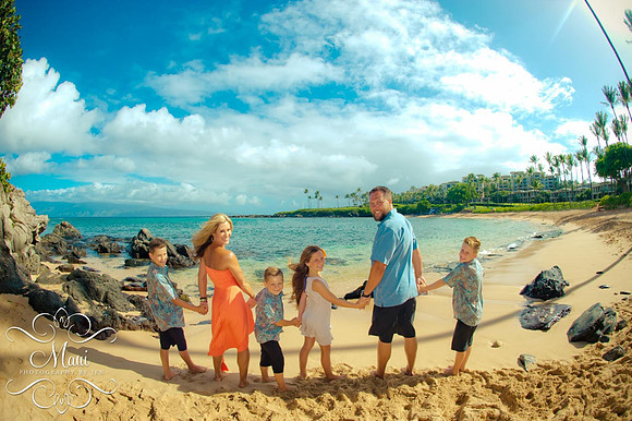Photographers in Maui Captures Family
