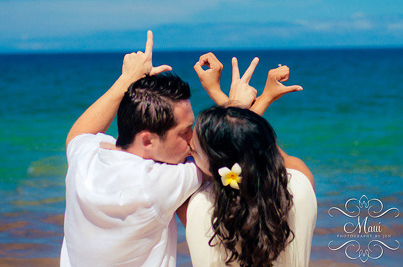 Maui Photography Couple Waterfalls Grand Wailea Resort