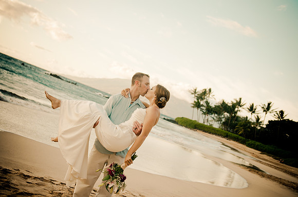 Maui Wedding Photography on the beach