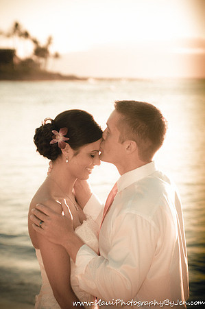 Wedding Photography in Maui at Napili Bay