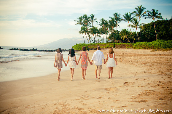 Photographers in Maui